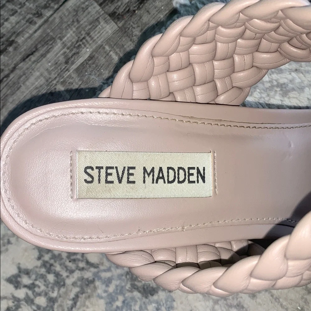 Steve Madden Heels - Women’s size 7.5 - Picture 3 of 5